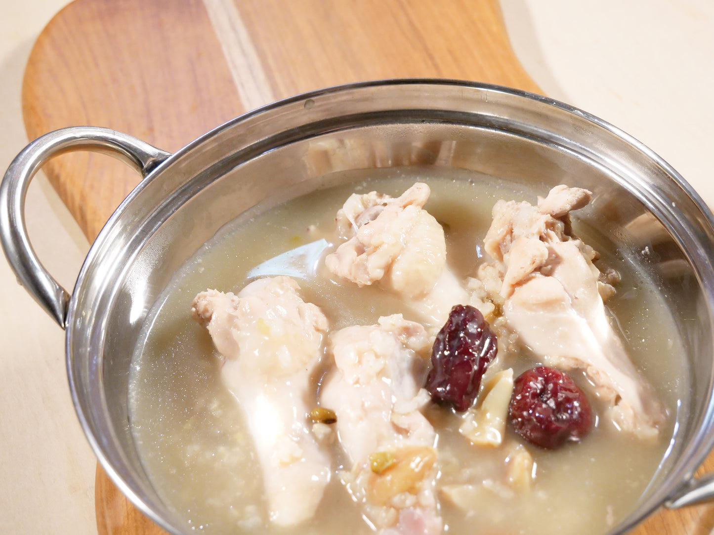 食べる本格薬膳スープ 参鶏湯(サムゲタン)キット